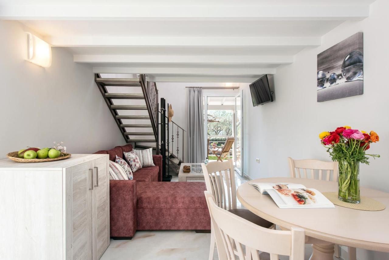 Ad Homes Ájos Górdios Eksteriør bilde